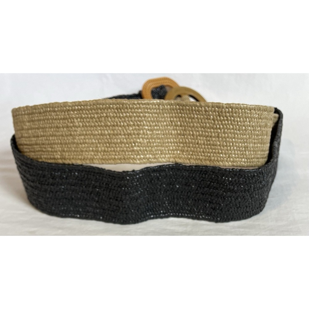 Lot Of 2 Woven Stretch Wide Belt Women's M/32 Black Beige Wooden Buckle Boho - Picture 2 of 7